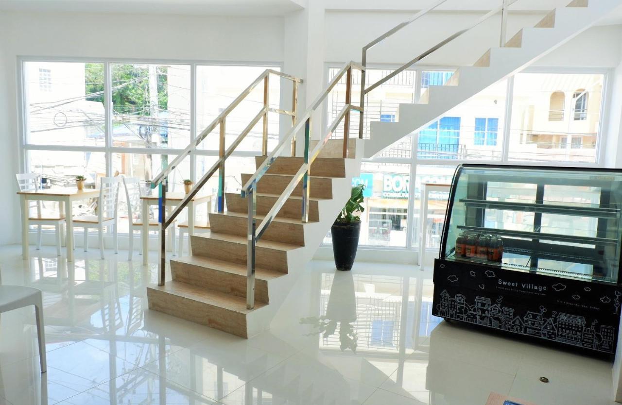 Kamusta Boutique Hotel Balabag  Εξωτερικό φωτογραφία
