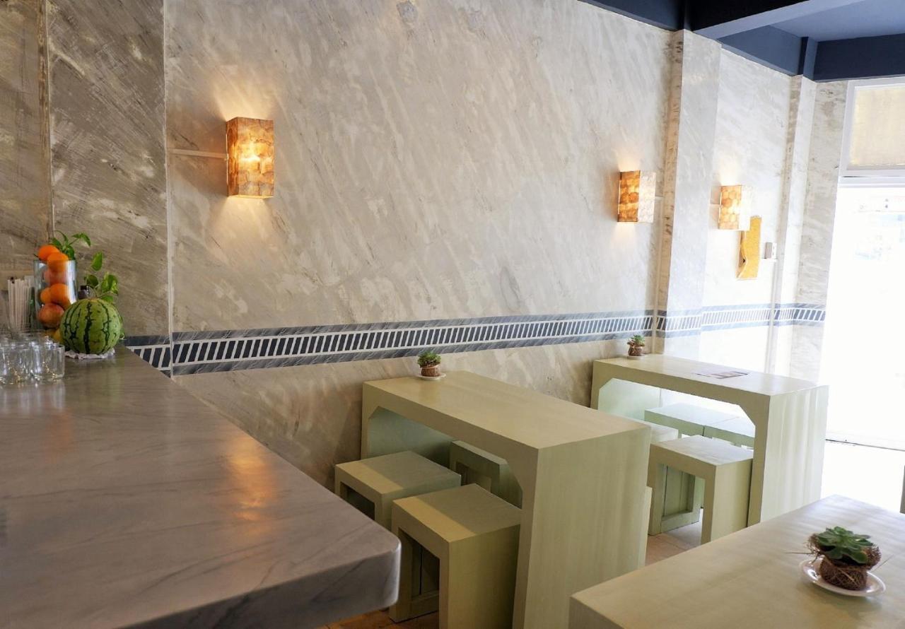 Kamusta Boutique Hotel Balabag  Εξωτερικό φωτογραφία